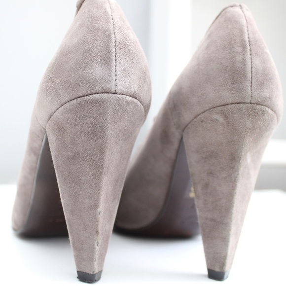 Marc by Marc Jacobs Brown Suede Scallop Open Peep Toe Heels Size 7 - Picture 7 of 10